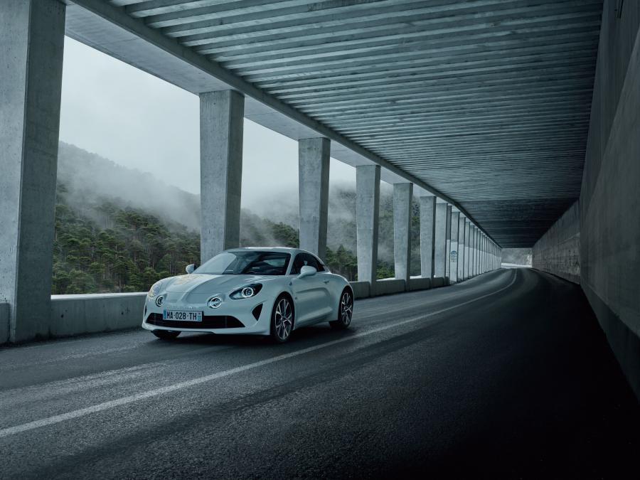  Alpine A110 Pure 2018 года  (WW) (фото 26 из 38)